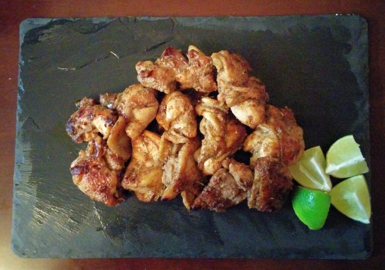 BBQでジャークチキン